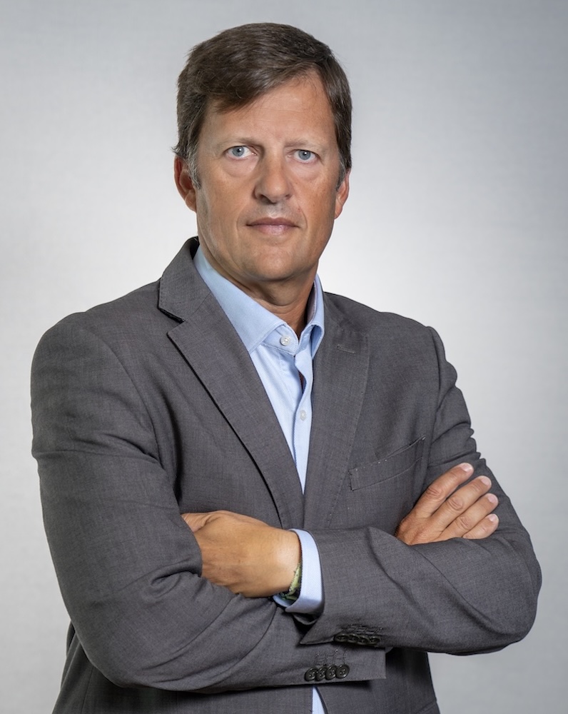 Manuel Cabañas - Director